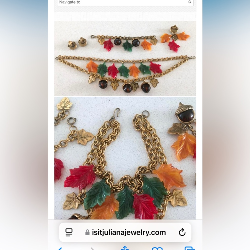 2 RARE 🍁 Juliana (D&E) BAKELITE acorn leaves Les Bernard necklace confirmed - Picture 7 of 11